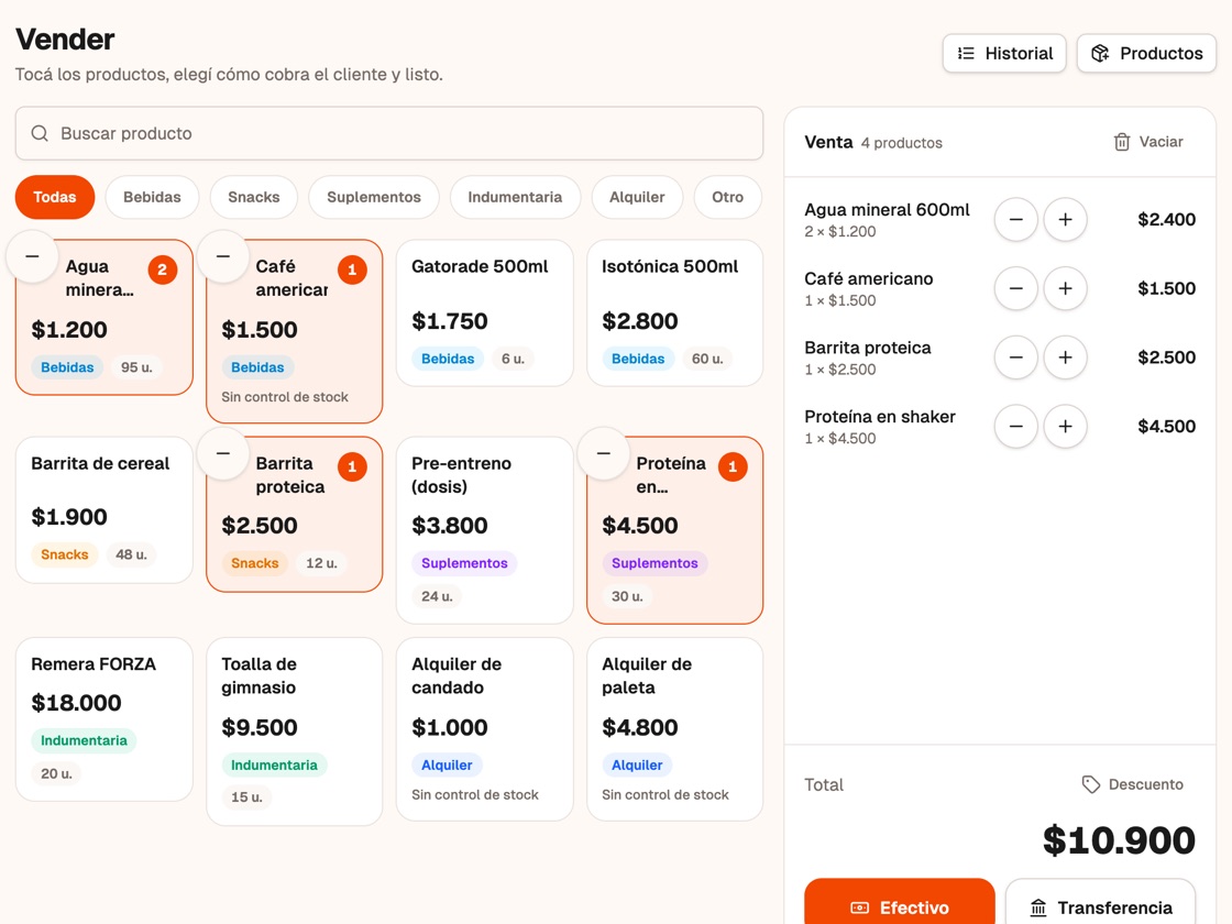 Cantina en el CRM: productos del mostrador por categoría y una venta en curso de 4 productos por $10.900